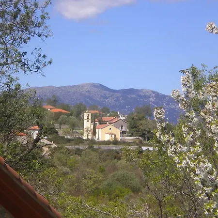 Сasa de vacaciones Arcadian Stone House In A Quiet Landscape, Leonidion *